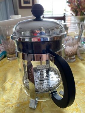 New Bodum Chambord French Press Coffee Maker,Stainless Steel & Black. 3-Cup Size